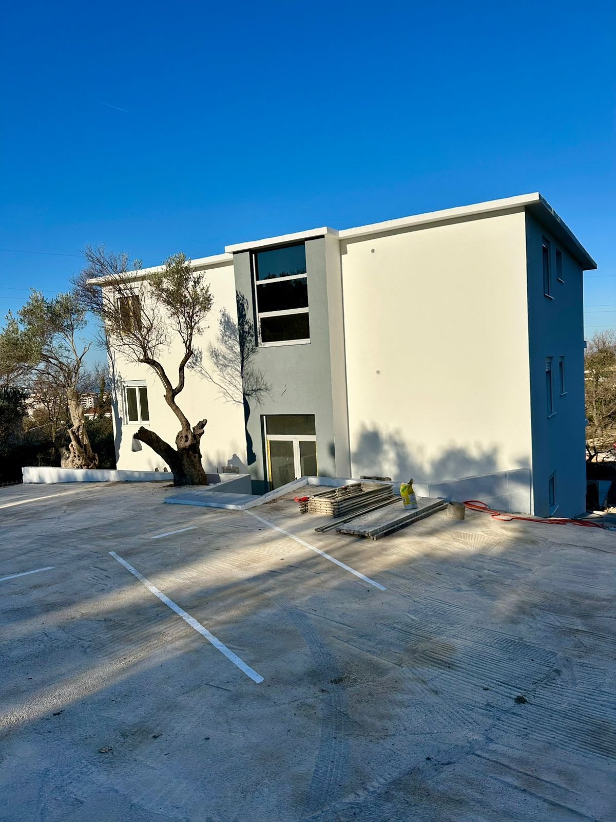 WhatsApp Image 2025-08-23 at 09.19.11 (1)