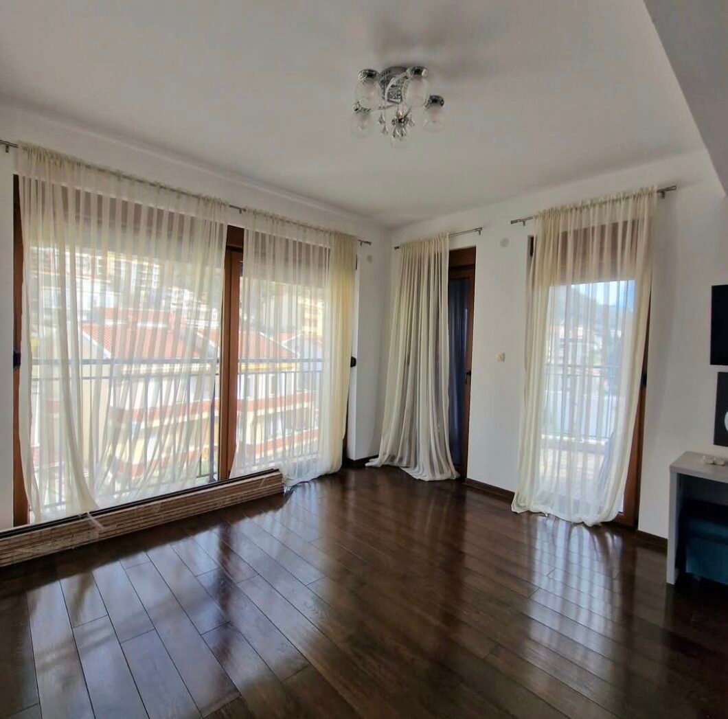 viber_image_2025-09-30_16-34-06-748