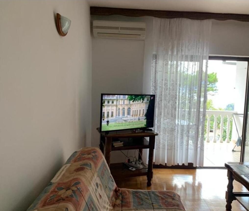 viber_image_2025-10-13_22-30-35-503