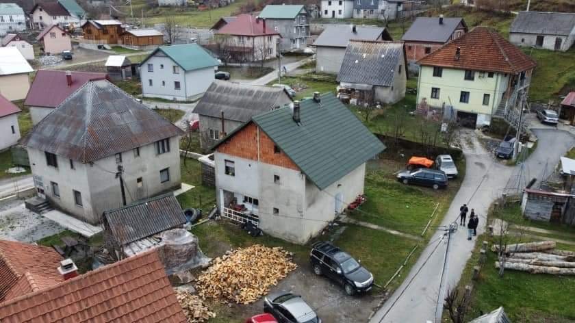 viber_image_2025-10-21_23-04-36-203